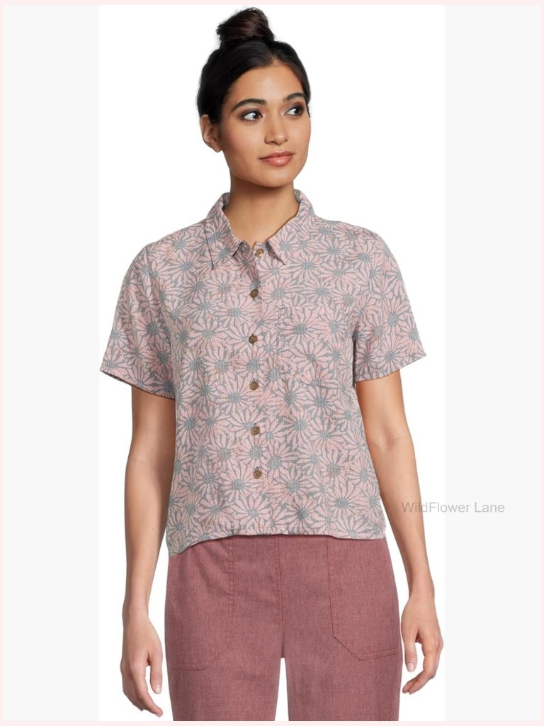 Relaxed Fit Short Sleeve Blouse With Collared Neck And Button Front